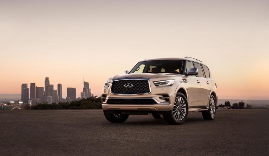  Infiniti QX80 5.6 2018 года  (фото 25 из 117)